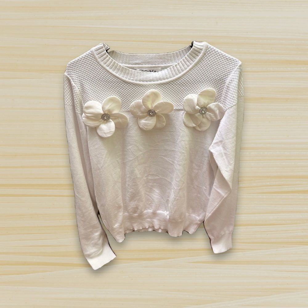 Jolio & Co Cream Sweater with Floral Accents S